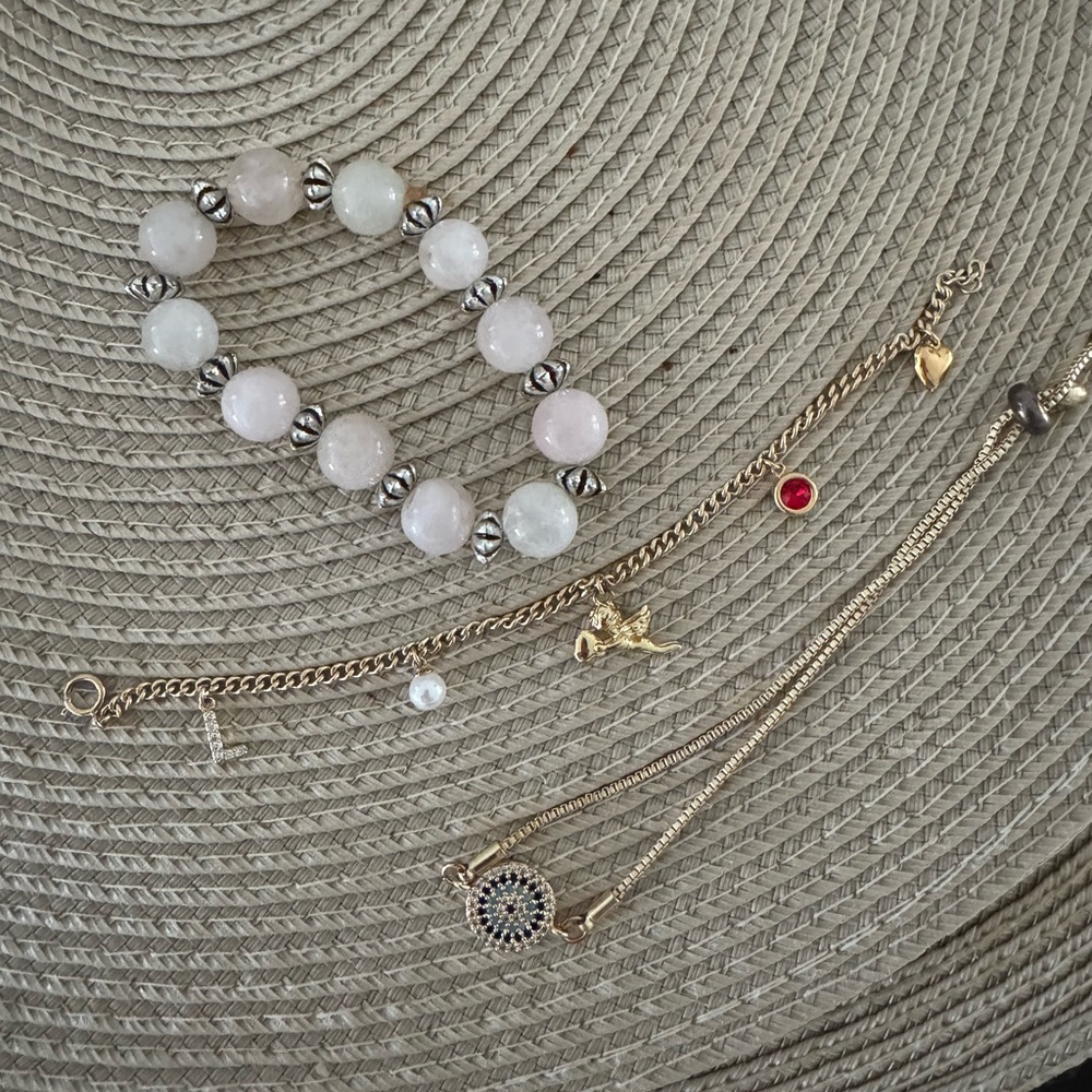 Elegant Gold plated charm bracelet Set
